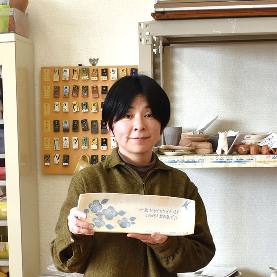 陶芸たると・美術の森内 陶芸講師 井口 真里子さん