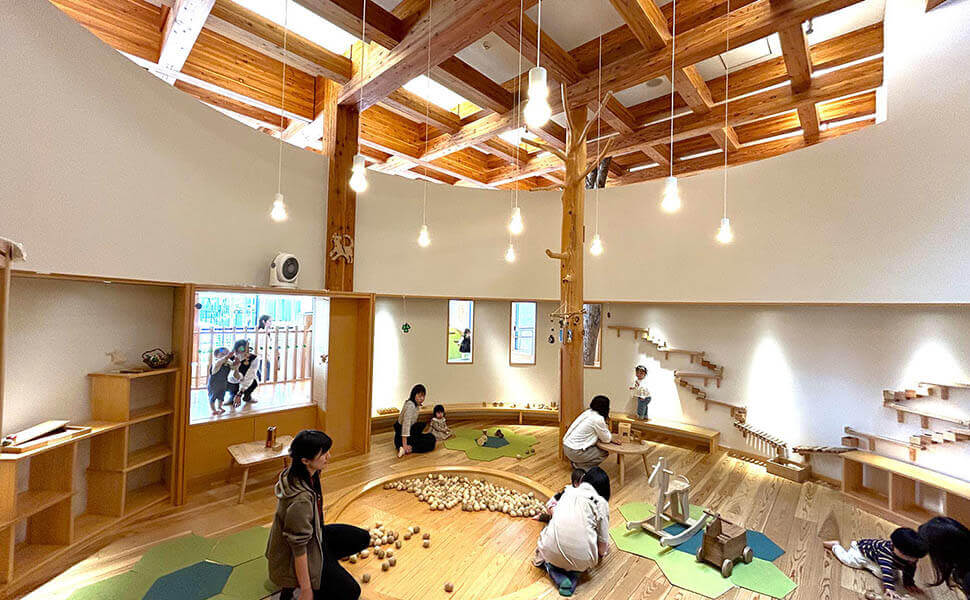 赤ちゃん広場の全体内観